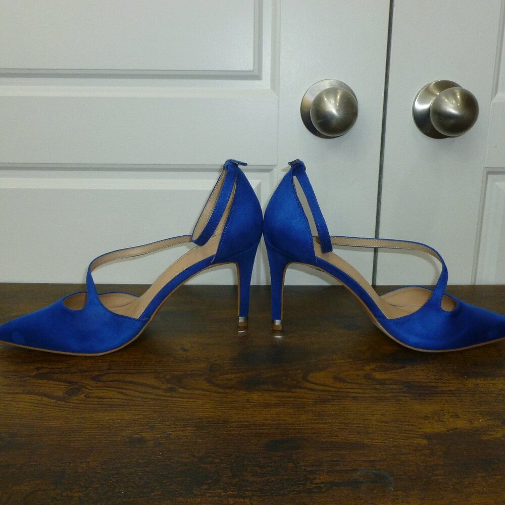 Kelly & Katie Bright Blue Pointed Closed Toe Pumps w/Adjustable Ankle Straps - Picture 9 of 16
